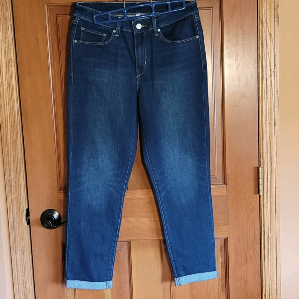 Levi's cuffed ankle jeans
